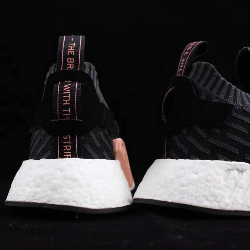 Authentic Adidas NMD R2 1 GS